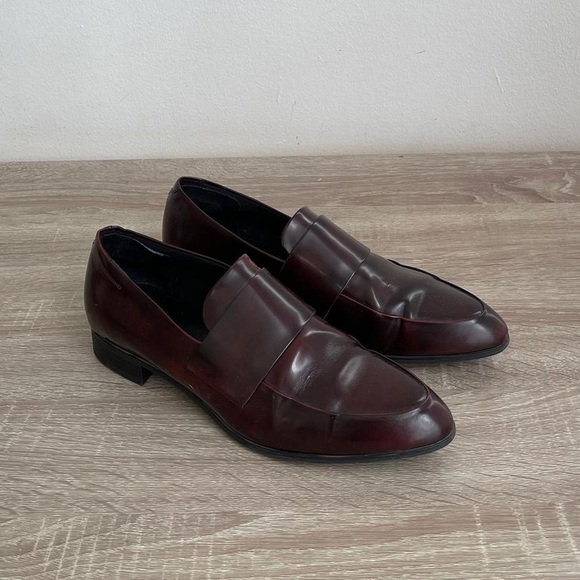 VAGABOND Ladies’ Loafers - Picture 1 of 14